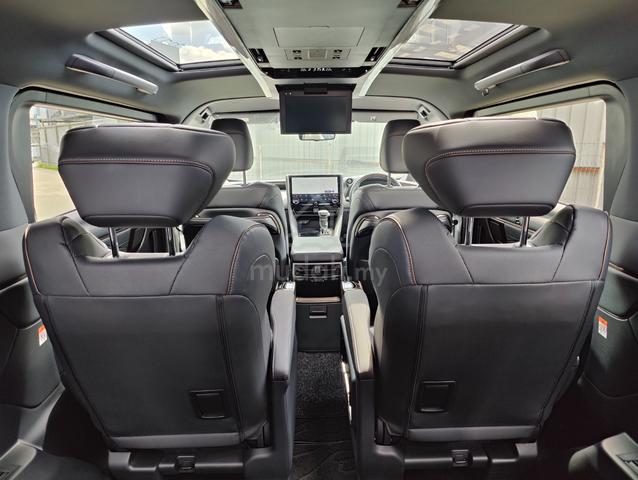 SIDE STEP HUD 2025 Toyota ALPHARD 2.5 Z BEST DEAL - 5