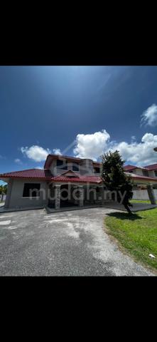 Rumah + Jeti Ibai Golf Club 1