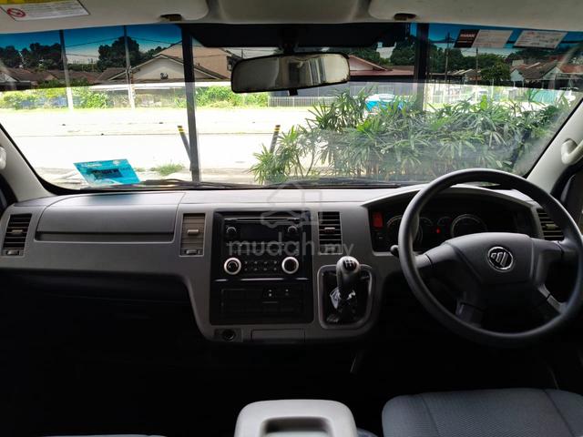 2017 Foton VIEW CS2 2.0 (M) Window Van Petrol - 5