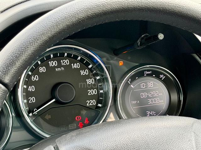 FULL LOAN 2017 Honda CITY 1.5 V (A) - 3