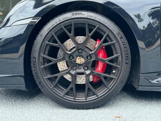 2019 Porsche 911 CARRERA 4S 3.0L (A) - 5