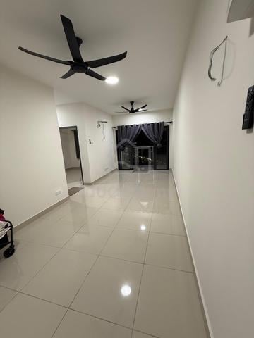KR7 Residences 1