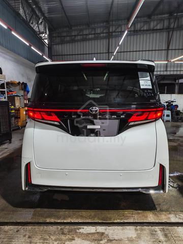 2025 Toyota VELLFIRE 2.5 Z R/Monitor,Adv Park - 5