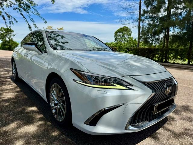 2021 Lexus ES250 LUXURY 2.5L (A) - 1