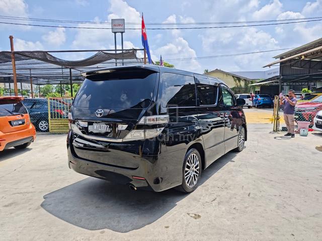 2013 Toyota VELLFIRE 2.4 (AUTO) - 3