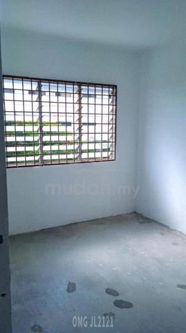 Taman Suria Pendamar Flat 1