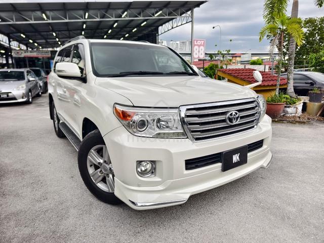 2013 Toyota LANDCRUISER 4.6 ZX (URJ202W) (A) - 1