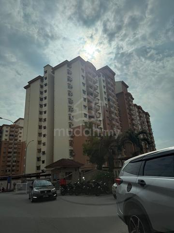 Sri Lavender Apartment 1
