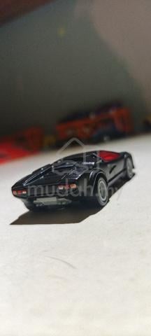 Lamborghini countach pace car unrivet - photo 6 of 6