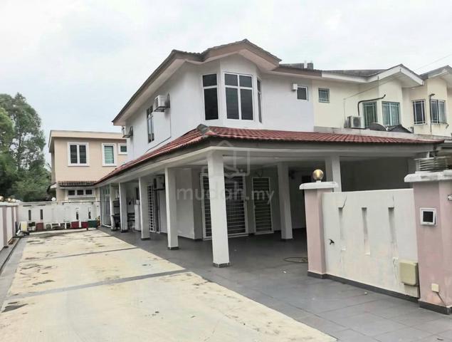 【 Nice Renovated Corner 】Saujana Puchong 2 Storey House 1