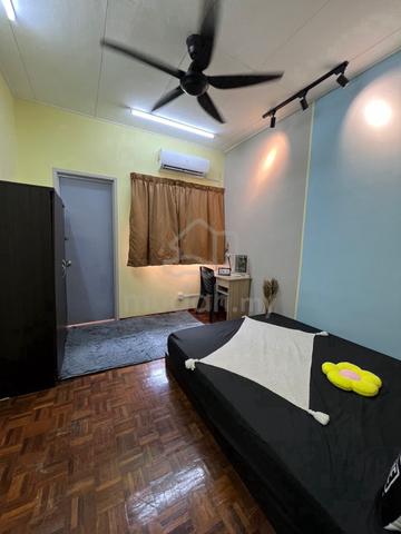 Setia Alam Couple Rooms with bathroom for rent (Nearby Setia Prima) 1
