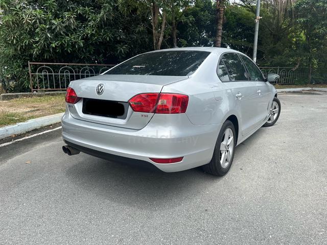 2016 Volkswagen JETTA 1.4 SPORT (A) FULL LOAN-CASH - 4