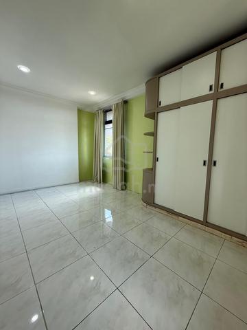 Village Grove Condominium @ BDC Area FOR SALE 1