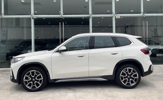2025 BMW X1 sDrive20i xLine Demo Unit - 5