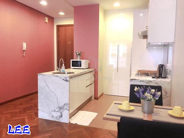 The Suites @ Waterside (Straits Quay) 1