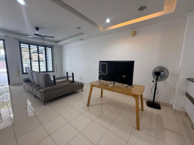 Setia Eco Garden double storey house for rent 1