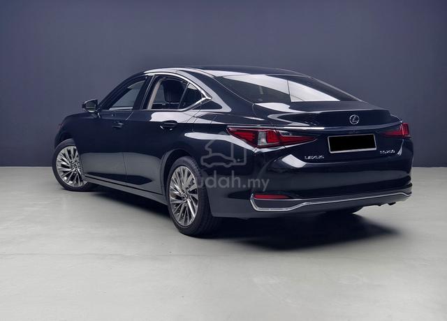 2023 Lexus ES250 2.5 Luxury Facelift - 2