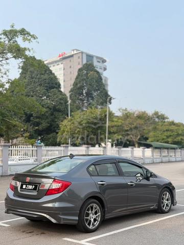 2013 Honda CIVIC 1.5 (HYBRID) (A) - 3
