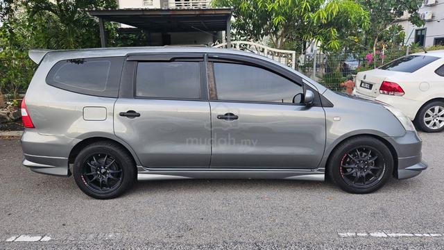 2010 Nissan GRAND LIVINA 1.6 IMPUL (A) - 4