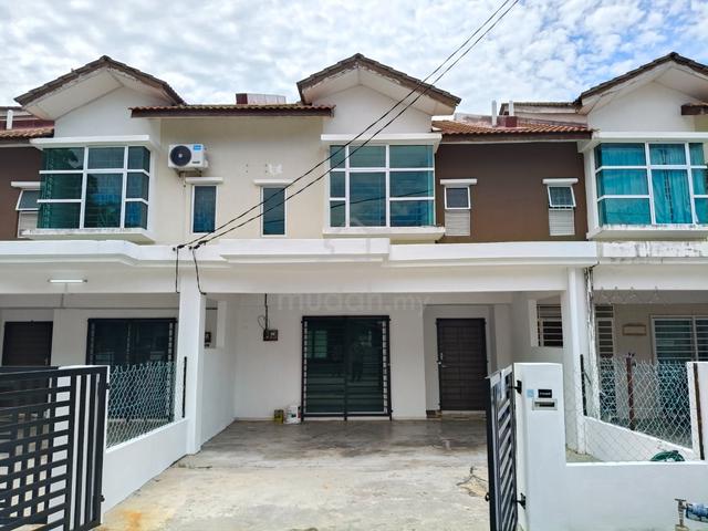 Rumah Teres 2 Tingkat Berhampiran Pantai Tok Jembal Dan UMT 1