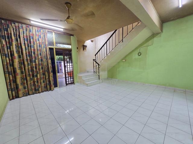 Kulai Saleng Tmn Muhibbah @ Jln Jambu 2 Storey Terrace For Sale 1