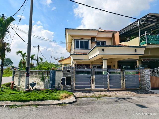 2-Storey Corner House with Huge Land in Klang (Land Area: 40 x 60) 1
