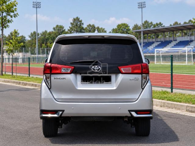 2017 Full Service Toyota INNOVA 2.0 X Car King - 4