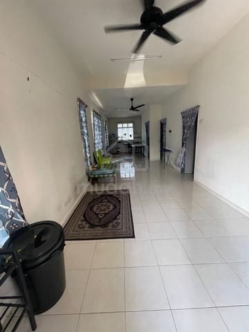 Rumah Untuk Disewa "TAMAN LIPAT KAJANG PERDANA, JASIN MELAKA" 2