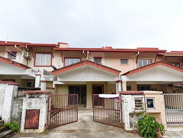 CHEAPEST FREEHOLD Double Storey Aman Putri Seksyen U17 Shah Alam 1