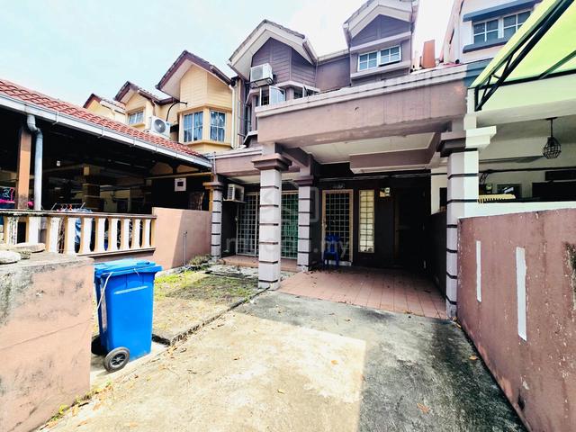 HOT LOCATION‼️RENO+FACING OPEN‼️Double Storey Tmn Tadisma Seksyen13 1