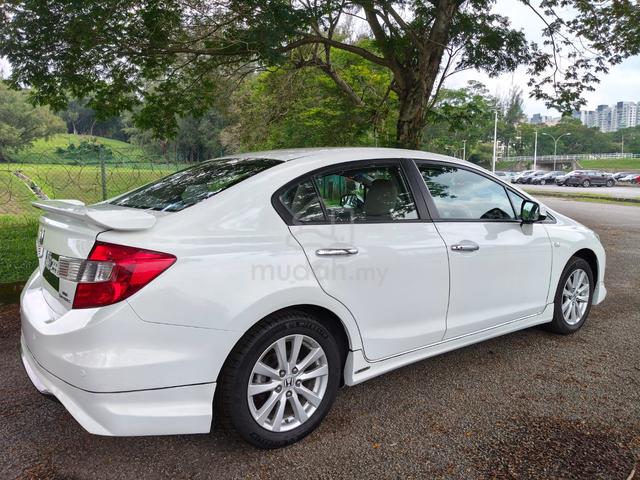 2015 Honda CIVIC 1.8 S FB FACELIFT (A) - 2