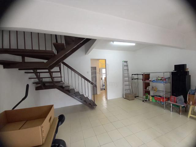 Very Cheap ! , NICE 2 stry Home, Jln Lep 6/22, S.Kmbgn S'gor 1