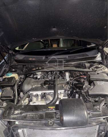 2012 Volvo XC90 2.5 T5 ENHANCED (A) - 5