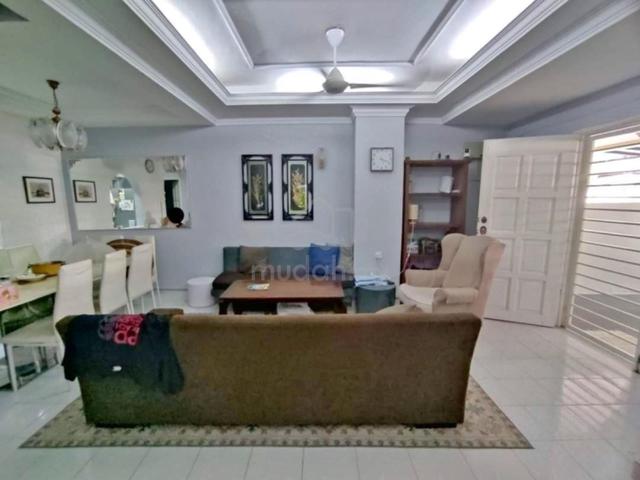 [FULLY EXTENDED] Double Storey Terrace Taman Sri Muda Seksyen 25, Shah 1