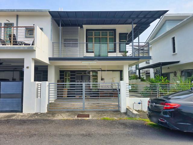 RENO Semi-D Cluster Royal Ivory SP10 Bandar Saujana Putra 1