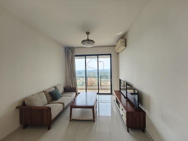 Starview Bay @ Forest City 1