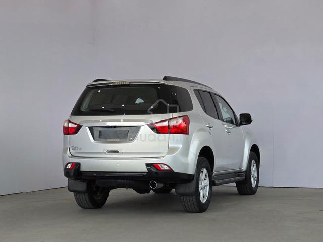 2016 Isuzu MU-X 2.5 4X4 UCR86 (A) - 3