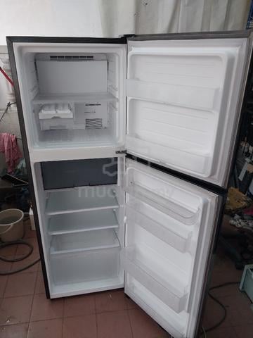 Peti sejuk/ ais/ fridge/ chest freezer - photo 2 of 2