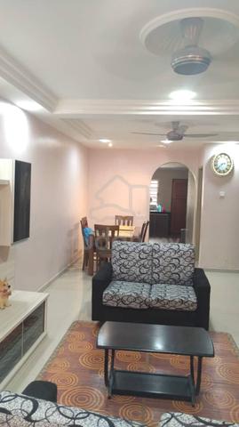 Hse for rental at Tmn Garing Permai, Rawang 1