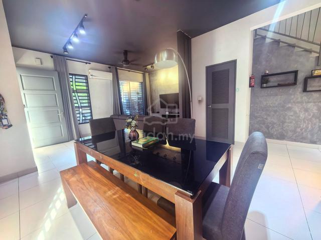 Murah Renovated Gated Guarded Semi D Cluster Alam Suria Puncak Alam 1