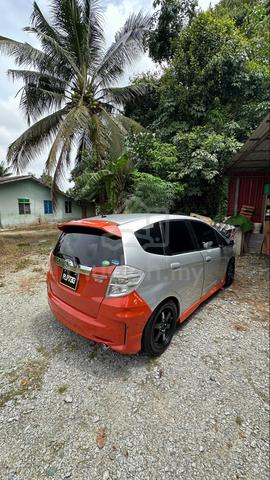 2014 Honda JAZZ 1.3 HYBRID FACELIFT (A) - 2