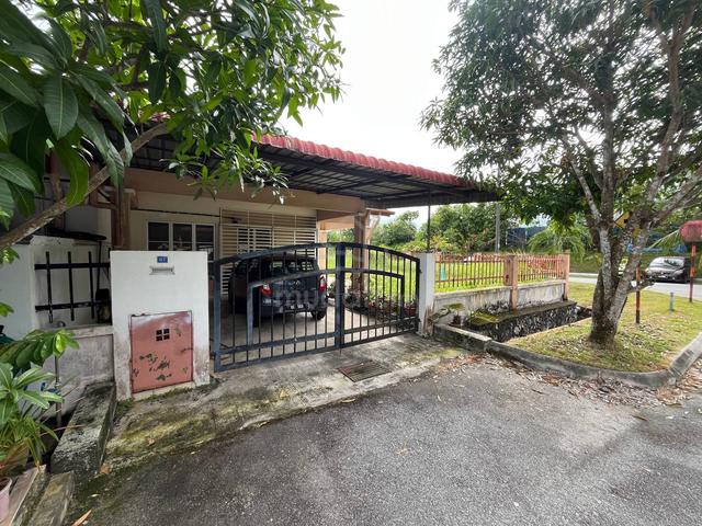 [CORNER LOT, BELOW MV] Taman Pelangi Semenyih, Freehold, Gayed Guarded 1