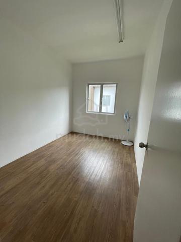 [3 ROOMS] AVAIL MAY CASAGREEN NEAR CYBERJAYA FoR RENT 4