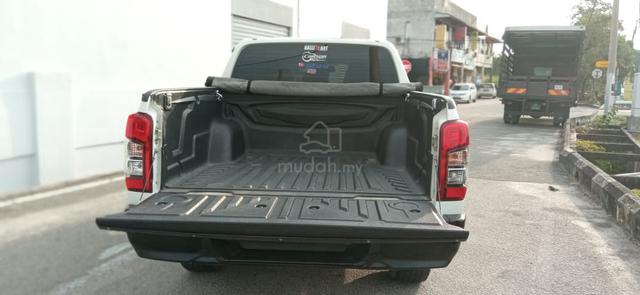 2022 Mitsubishi TRITON 2.4 VGT PREMIUM (M) - 2