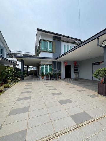 Muara Tabuan Semi-D Double Storey 1