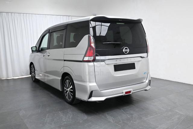 2020 Nissan SERENA 2.0 HYBRID HIGHWAY STAR MIL-78K - 4