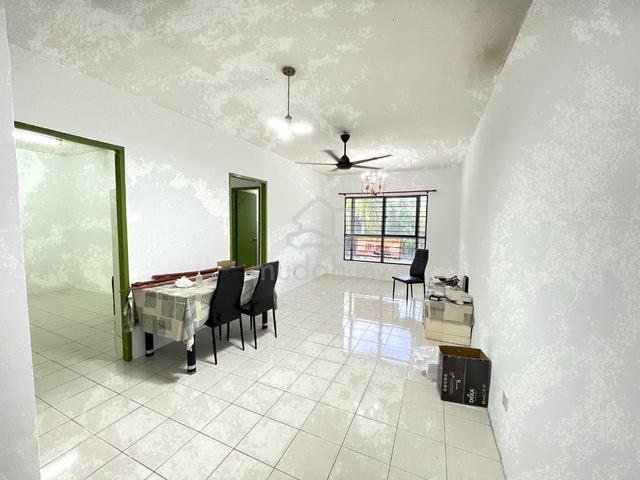 One Sierra Apartment 1