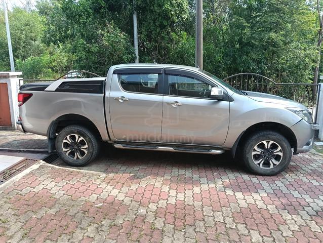 Mazda BT-50 4X4 Auto Diesel Pickup - 1