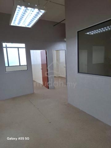 Renovated Office @ Jaya One with lift near to Jaya One Shopping Mall 4