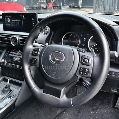 2023 Lexus IS300 2.0 Base - 5